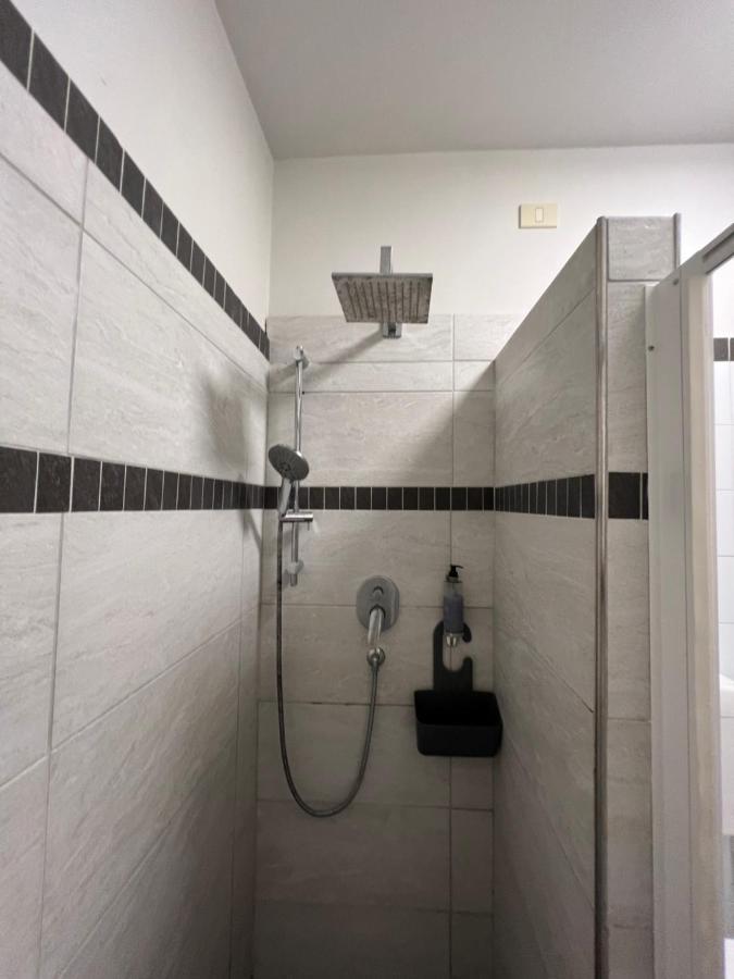 Hotel Locanda Rosy Католика Екстериор снимка